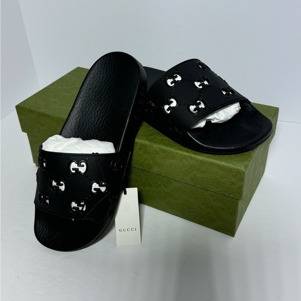 AUTHENTIC GUCCI SLIDE IN BLACK SZ 38